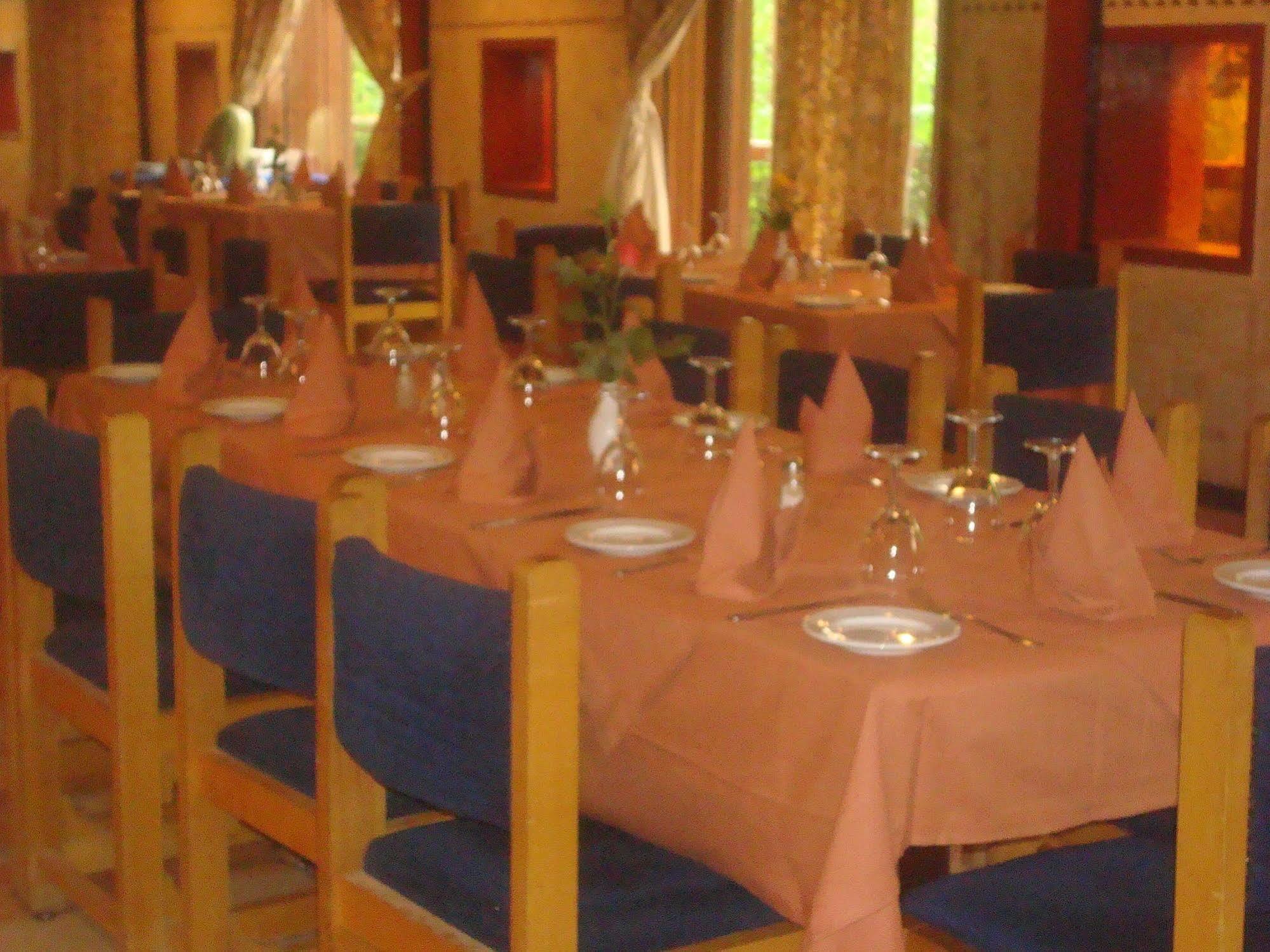 Sidi Harazem Hotel
